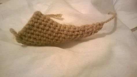 Crochet Horns Free Pattern, Crochet Horns, Learn Knitting, Viking Horn, Viking Hat, Snow Holiday, Crochet Heart Pattern, Crochet Animal, Crochet For Boys