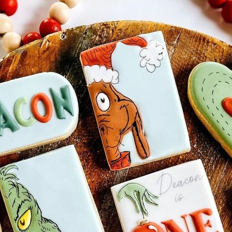 Megan Kelley on Instagram: "The Grinch making another appearance this year! Happy birthday Deacon! #christmascookies #grinchcookies #birthdaycookies #cookiesofinstagram #cookiesofidaho #idahocookier #cookiesofcda #batteranddough #decoratedcookies" Grinch Decorated Cookies, Grinch Birthday Cookies, Grinch Watercolor, Grinch Birthday Party, Movie Cookies, Birthday Party Cookies, Grinch Birthday, Watercolor Cookies, Grinch Cookies