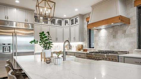 Why You May Want To Reconsider To-The-Ceiling Kitchen Cabinets - House Digest 10 Ft Ceiling Kitchen, Kitchen Cabinets To Ceiling, French Country Interior Style, French Country Interior, Cabinets To Ceiling, Outdated Kitchen, Builder Grade Kitchen, Ceiling Kitchen, Being Replaced