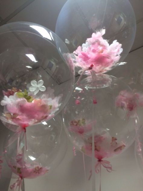 Clear balloons with petals and feathers inserts… Clear Balloons With Butterflies, Coquette Balloons, Inktober Inspiration, Coquette Birthday, Christening Balloons, Vintage Birthday Cakes, Transparent Balloons, Clear Balloons, Birthday Inspo