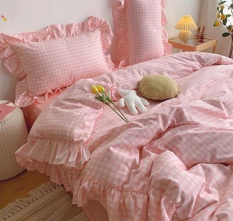 Aesthetic Bed, Only Aesthetic, Pastel Room, Danish Pastel, Room Goals, Pretty Room, Cute Room Ideas, Future Room, Dreamy Room