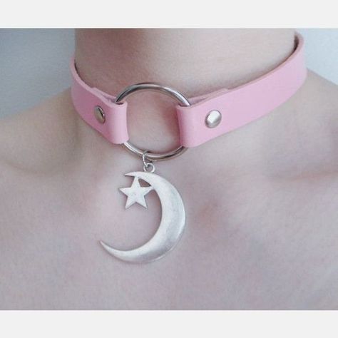 Goth Choker Necklaces, Gothic Necklaces, Pastel Goth Aesthetic, Pink Pendant Necklace, Moon Choker, Goth Choker, Pink Pendant, Charmmy Kitty, 일본 패션