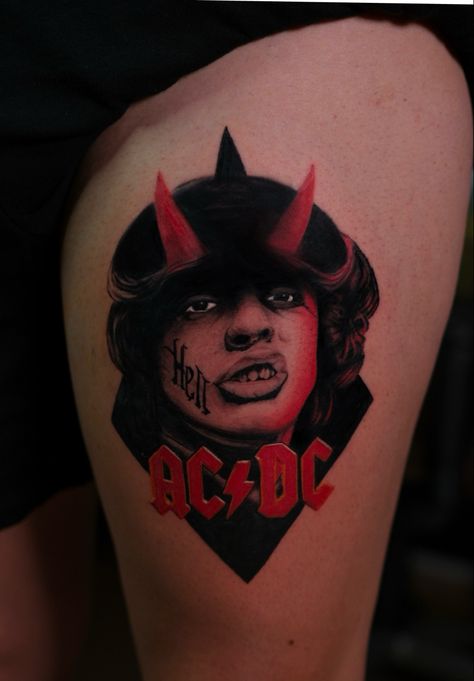 Classic Rock Tattoo Ideas, Ac Dc Tattoo, Rock Tattoo Ideas, Dc Tattoo Ideas, Acdc Tattoo, Dc Tattoo, Acdc Angus Young, Acdc Angus, Tattoo Music