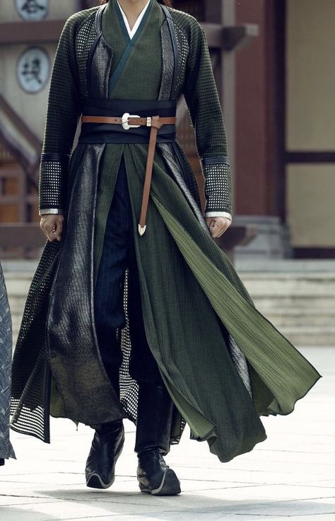 Male Fantasy Clothing Casual, Casual Fantasy Clothing, Male Fantasy Clothing, Medieval Clothing Men, Elven Clothing, Jedi Outfit, Medieval Outfit, Prince Clothes, Warrior Outfit