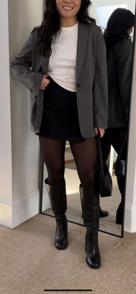 Black Skirt Boots Outfit, Skirt High Boots Outfit, Black Boots Work Outfit, Mini Skirt Boots Outfit, Grey Blazer Outfit Work, Gray Skirt Outfit Winter, Knee High Boot Outfits, Black Mini Skirt Outfit Ideas, Leather Knee High Boots Outfit