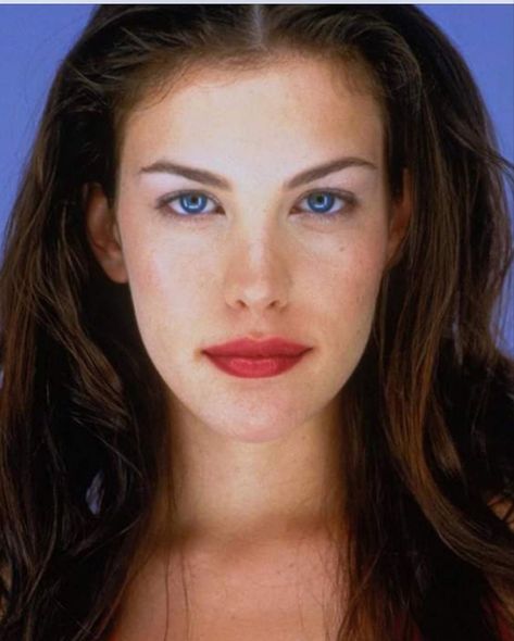 Liv Tyler 90s, Clear Winter, Makeup List, True Winter, Cool Winter, Liv Tyler, Hazel Eyes, Color Analysis, Fair Skin