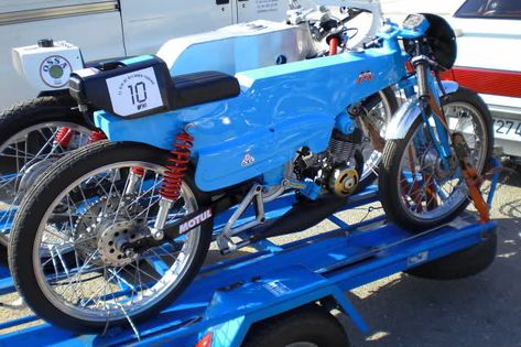 Re: Vintage 50cc racing...DROOL........ — Moped Army 50cc Moped, Moped Scooter, Concept Motorcycles, Mopeds, Road Racing, Cafe Racers, Racing Bikes, Scooters, Cafe Racer