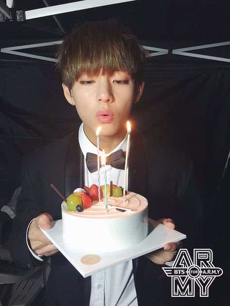 Bts V Birthday, Bts Cake, Bts Happy Birthday, Bts Cute, Bts Birthdays, V Bts Wallpaper, Love Anniversary Quotes, Birthday Wishes Quotes, Happy Birthday To Us