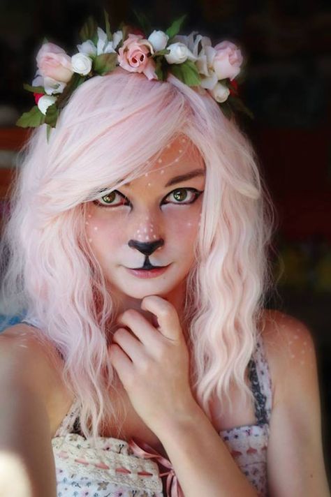 65 Animal-Inspired Halloween Costumes via Brit + Co. Halloweenský Makeup, Halloween Make-up Looks, Animal Halloween Costumes, Special Effects Makeup, Halloween Makeup Looks, Fantasias Halloween, Halloween Make Up, Halloween Inspiration, Fantasy Makeup