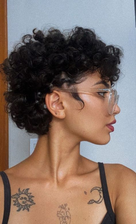 Curl EnvyShowcasing the Best in Natural Hair Aesthetics Super Curly Pixie Haircut, Curly Tomboy Hair, Straight Hair Pixie Haircut, Shaved Curly Hair, Short Punk Haircuts, Short Curly Cuts, Hair Aesthetics, Tomboy Haircut, Curly Cut