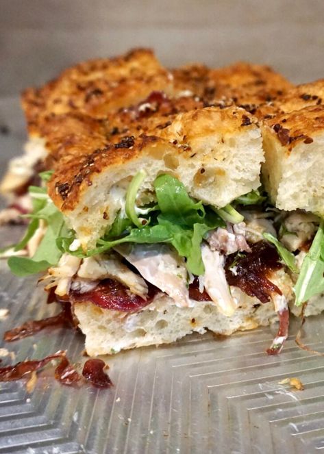 Herb Aioli, Focaccia Sandwich, Red Onion Jam, Onion Jam, Pizza Sandwich, Chicken Recipies, Recipe Journal, Journal Page, Wrap Sandwiches