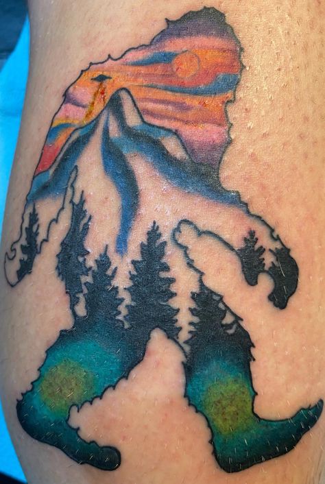 Yeti Tattoo Ideas, Bigfoot Tattoo For Women, Yeti Tattoo, Big Foot Tattoo, Sasquatch Tattoo, Jamie Tattoo, Bigfoot Tattoo, Mountain Sleeve Tattoo, Northern Lights Tattoo