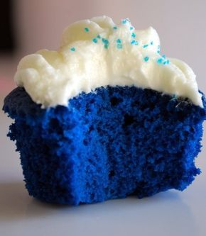 Blue Velvet Cupcakes, Blue Velvet Cakes, Red Velvet Cupcake, Velvet Cupcakes, Cupcake Cake, Red Velvet Cake, Cakes For Boys, Velvet Cake, Food Cakes