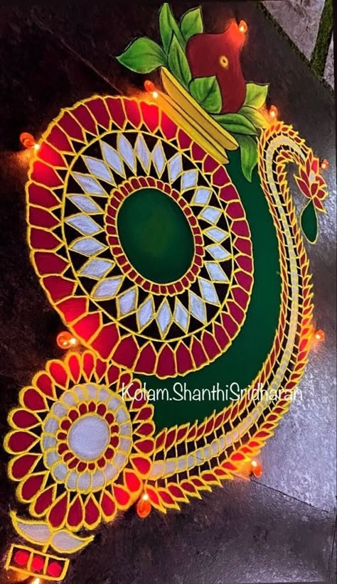 Big Rangoli Designs Creativity, Lippon Art, Simple Flower Rangoli, Rangoli Designs For Competition, Poster Rangoli, Rangoli Designs Videos, Pongal Kolam, Easy Rangoli Designs Videos, Very Easy Rangoli Designs