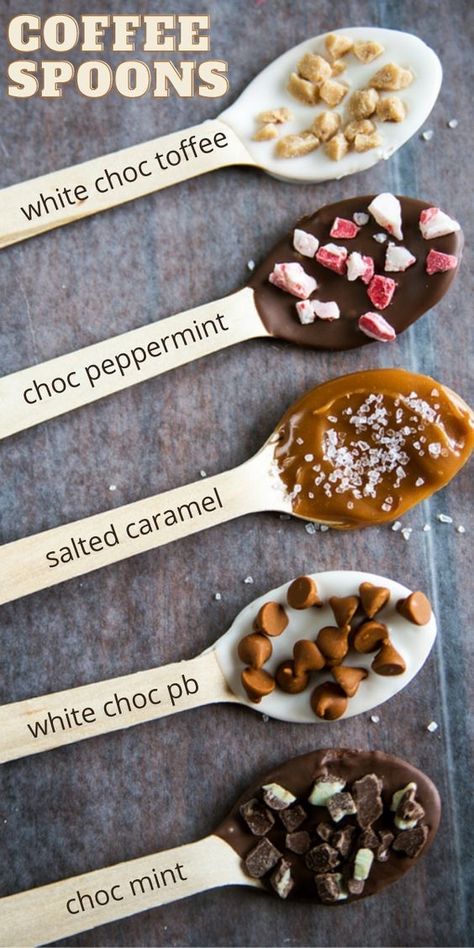 Drink Recipes Alcoholic, Hot Chocolate Spoons, Diy Hot Chocolate, Hot Chocolate Gifts, Chocolate Spoons, Drink Party, Chocolate Drink, Hot Chocolate Bar, Coffee Spoons