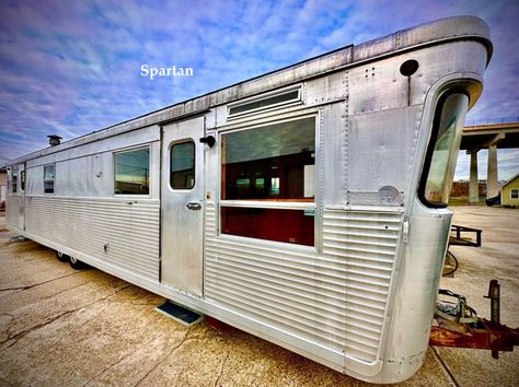 1957 Imperial Mansion Spartan Trailer For Sale By Owner $35K - Free Delivery 1st 500 Miles - Old Houses Under $50K Vintage Trailers For Sale, Spartan Trailer, Camper Trailer For Sale, Trailer Interior, Vintage Campers Trailers, 500 Miles, Old Race Cars, Cottage Kitchens, Window Replacement