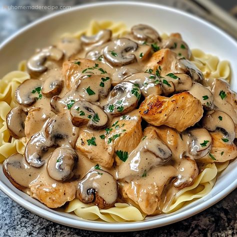 Chicken Mushroom Stroganoff - My Home Made Recipe Chicken Medallions, Chicken Mushroom Stroganoff, Buttery Noodles, Chicken Mushroom Recipes, Chicken Stroganoff, Mushroom Stroganoff, Chicken Mushroom, Easy Recipes For Beginners, Buttered Noodles