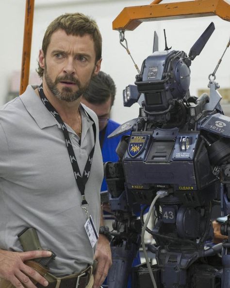 Hugh Jackman as Vincent Moore in Chappie. Laura Movie, Sci Fi Robot, Neill Blomkamp, Edna Mode, Die Antwoord, Beloved Movie, Sigourney Weaver, Charles Xavier, My Fault