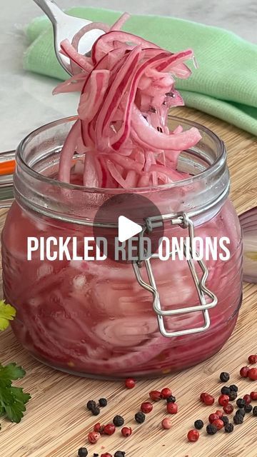 Christine Avanti-Fischer on Instagram: "This Pickled Red Onion recipe is so simple and is packed with health benefits! Fermented foods help maintain a health balance of gut flora, support digestions, and boost your immune system!
All of these ingredients can be found in most kitchens and takes two minutes to put together. ✨🧅

For the full video see my YouTube channel link in my bio. 

Pickled Red Onions
Ingredients
1 large red onion, thinly sliced 
½ cup white wine vinegar
1 cup of water
1 teaspoon sea salt
1 teaspoon organic sugar
½ teaspoon red pepper flakes

Instructions

1. Thinly sliced the onions, place the onions in an airtight jar.

2. Add vinegar, water, sugar, chili flakes, and salt. Tightly seal the jar and shake for 30 seconds. Place in the fridge.

The pickled onions will be Pickled Red Onion Recipe, Pickle Onions Recipe, Pickled Red Onion, Red Onion Recipes, Gut Flora, Pickled Red Onions, Onion Recipes, Pickled Onions, Red Onions