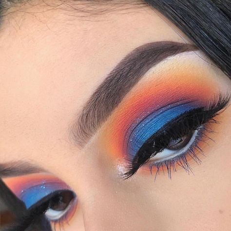 Orange Eye Look, Orange Eyeshadow Looks, Kohl Makeup, Winter Eyeshadow, Orange Eye Makeup, Blue Eyeshadow Looks, Pretty Eyeshadow, Orange Eyeshadow, Bright Eyeshadow