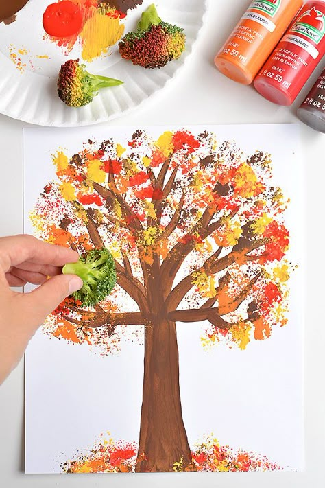 Fall Leaf Template, Kids Tree, Fall Tree Painting, Parenting Blogs, Product Art, Fun Fall Crafts, Fall Arts And Crafts, Fall Art Projects, Tree Templates