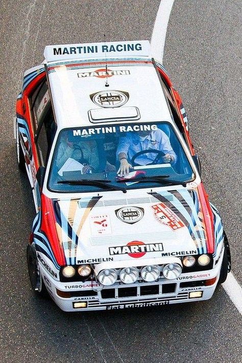 Lancia Rally, Rally Car Racing, Lancia Delta Integrale, Mini Cooper Classic, Martini Racing, Course Automobile, Lancia Delta, Rally Cars, Rally Racing