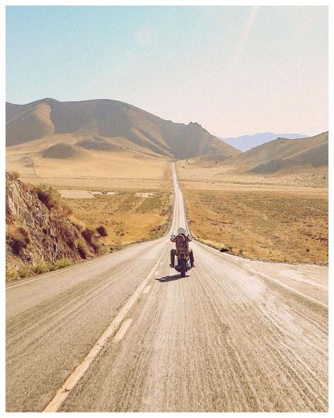 All Posts • Instagram Adventure Bike, Riding Motorcycle, Vintage Harley Davidson, Open Road, Harley Davidson Motorcycles, Custom Motorcycles, Chopper, Live Life, Have Fun