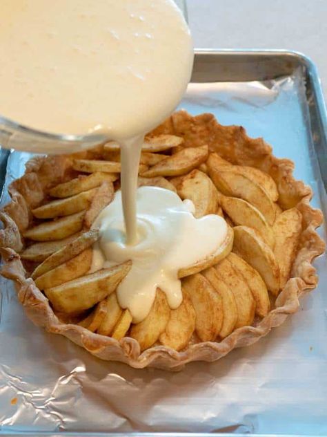 Adding Custard to Baked Apples for Tarte Normande aux Pommes French Apple Custard Pie, French Apple Tart Recipe, Apple Custard Pie, Apple Desert, Apple Torte, Custard Tarts Recipe, Sweet Custard, Mini Fruit Tarts, French Apple Tart