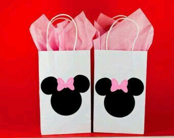 Mickey Mouse Birthday Games, Minnie Mouse Gift Bags, Minnie Mouse Party Bags, Mine Mouse, Minnie Mouse Favors, Minnie Mouse Gifts, Minnie Mouse Birthday Theme, Minnie Mouse Silhouette, Mouse Silhouette