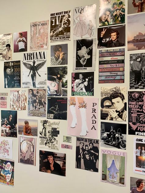 Music Album Covers Aesthetic Wall Decor, Elvis Wall Decor, Elvis Themed Room, Elvis Themed Bedroom, Elvis Bedroom Ideas, Elvis Room Ideas, Music Album Wall Decor, Elvis Presley Room Decor, Elvis Presley Room Ideas