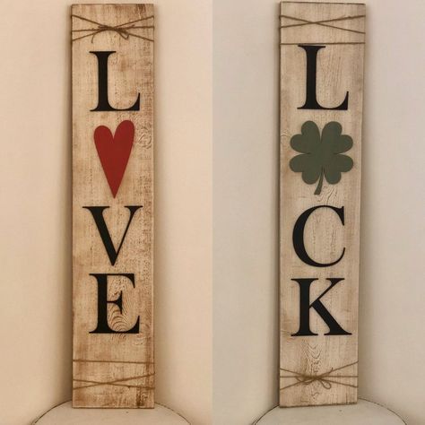 Valentine Wood Crafts, Rustic Front Porch, Diy Valentine's Day Decorations, Rustic Valentine, Diy Valentine's Day, Front Porch Signs, Valentines Sign, Diy Valentines Decorations, Porch Welcome Sign