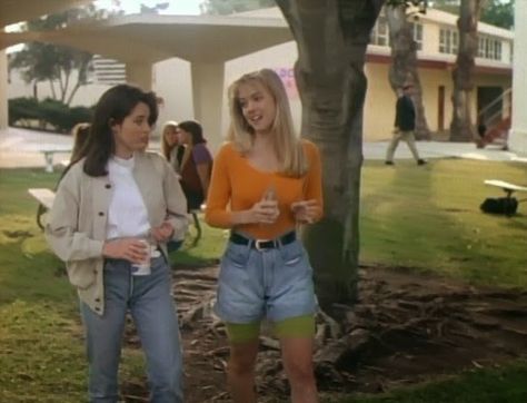 Beverly Hills 90210 Outfits, Kelly Taylor 90210, Kelly 90210, 90210 Outfits, 90210 Fashion, Brenda Walsh, Kelly Taylor, Jennie Garth, Shannen Doherty