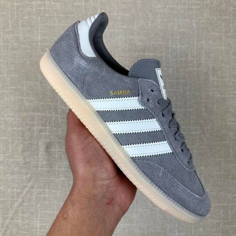 Adidas Samba Og Wolf Grey Men 7.5= Women 8.5 Brand New In Box 100% Authentic. Fast Shipping All Sales Final Adidas Samba Gray, Adidas Samba Grey, Grey Sambas, Adidas Samba Navy, Blue Sambas, Adidas Cloudfoam Women, Sambas Adidas Women Outfit, Men's Boot Liners, Rose Gold Adidas