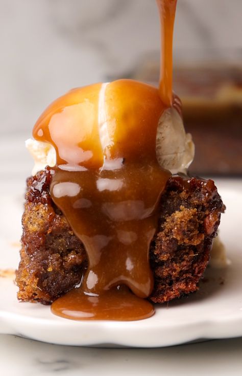 Sticky Toffee Peanut Butter Pudding Banoffee Cake, Peanut Butter Pudding, Sticky Toffee Pudding Cake, Egg-free Recipes, Banana Bread Pudding, Toffee Cake, Butter Pudding, Toffee Sauce, Toffee Pudding