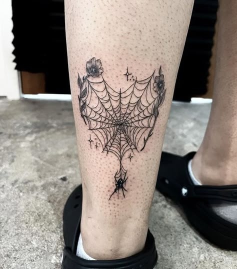 Spiderweb Tattoo Coverup, Spiderweb And Butterfly Tattoo, Flower Spiderweb Tattoo, Spiderweb Floral Tattoo, Spiderweb Knee Tattoo Women, Spiderweb Flower Tattoo, Witchy Thigh Tattoo, Goth Patchwork Tattoo, Spiderweb Sternum Tattoo