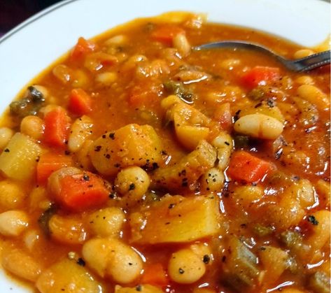 Greek Bean Soup Fasolada, Fasolia Recipe Greek, Greek Bean Soup, Fasolada Soup Greece, Fasolatha Soup, Fasolada Soup, Fasolia Recipe, Fasolakia Recipe, Greek Beans