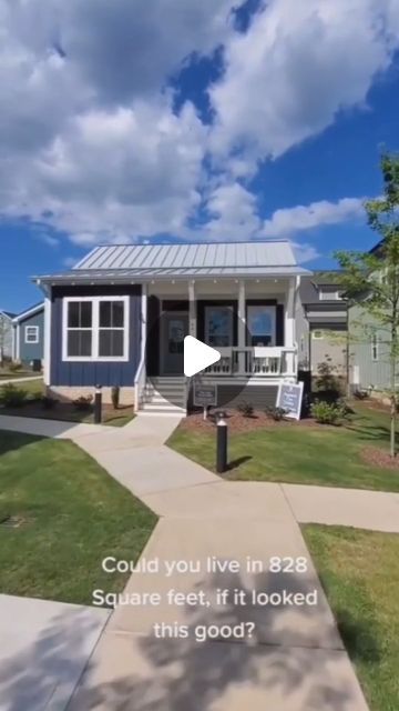 2 Story Granny Flat, Tiny House Mansion, Tiny Home Ideas Interiors, Diy Tiny House Under $5000, Tiny Homes Interior, Tiny Home Layout, Tiny Home Interior, Farmhouse Tiny House, Tiny Home Floorplan