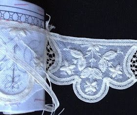 French Oddities: Battenburg Lace Battenberg Lace, Weaving Book, Lace Braids, Battenburg Lace, Lace Tape, Types Of Lace, Lace Braid, Point Lace, Heirloom Sewing