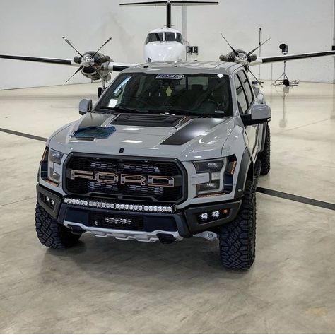 Ford F-150 Raptor Ford Raptor Truck, Vw T3 Doka, Raptor Truck, Ford Trucks F150, Ford F150 Raptor, Ford Ranger Raptor, Ranger Truck, Ford Ranger Truck, Ford Mustang Car