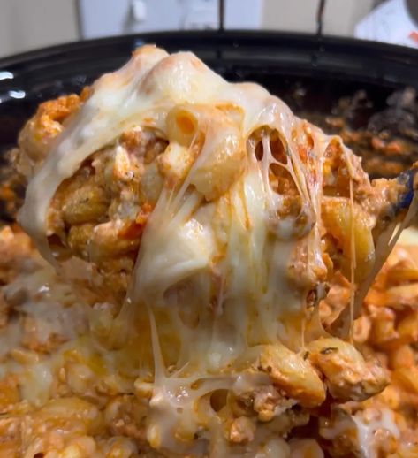 Million Dollar Pasta, Easy Slow Cooker Meal, Pasta Recipes For Lunch, Crazy Busy Mama, Creamy Cheesy Pasta, Slow Cooker Meal, Crockpot Pasta, Slow Cooker Pasta, Cheesy Pasta