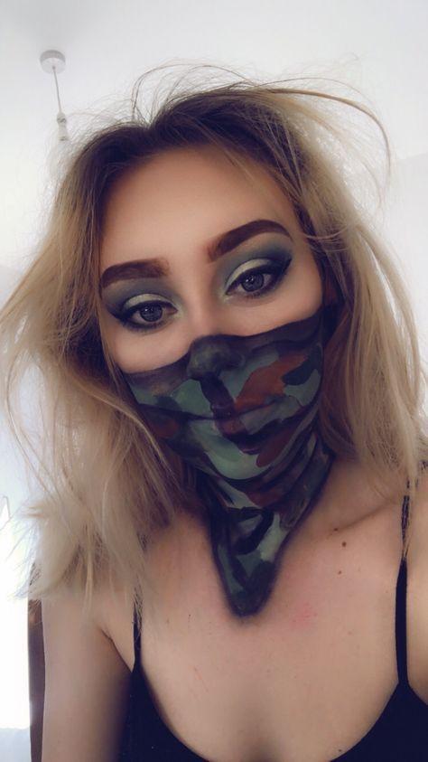 Army Halloween Makeup, Army Makeup Halloween, Army Makeup, Army Costume, Army Look, Green Smokey Eye, Halloween Makeup Pretty, Army Print, Spooky Szn