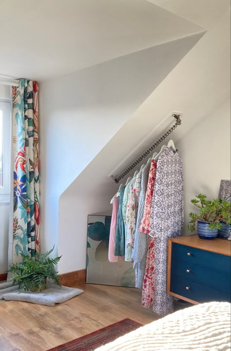 The amazing Zebedee Clothes Rack - superb wardrobe storage for the loft, attic or under the stairs. Sloped Ceiling Bedroom Master Suite, Attic Wardrobe, Closet Redo, Vintage Bedroom Furniture, Interior Cladding, Angled Ceiling, No Closet Solutions, Loft Furniture, Attic Bedrooms