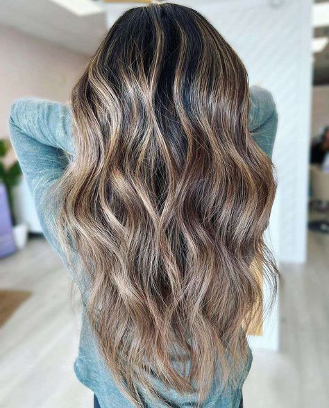 Blonde Brunette Hair Color, Ash Grey Hair Color, Blonde Brunette Hair, Grey Hair Color Ideas, Ash Grey Hair, Blonde Lowlights, Fall Blonde Hair, Foil Highlights, Hair Color Options