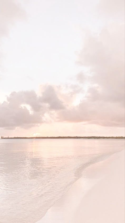 Aesthetic Iphone Wallpaper Minimalist, Scenery Wallpaper Aesthetic, Aesthetic Scenery Wallpaper, Iphone Wallpaper Minimalist, Calm Beach, Aesthetic Scenery, Wallpaper Minimalist, Phone Screen Wallpaper, Beach Wallpaper