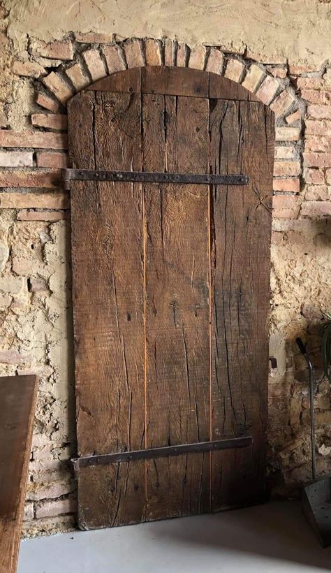 Rustic Wooden Doors, Rustic Exterior Doors, Rustic Doors Interior, Reclaimed Wood Door, Medieval Door, Rustic Wood Doors, Rustic Front Door, Old Wood Doors, Castle Doors