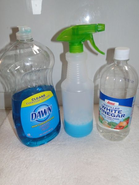 Diy Kosmetik, Homemade Cleaners, Cleaning Stuff, Tub Cleaner, Homemade Cleaning Products, Household Cleaner, Cleaning Tricks, Homemade Cleaning, Diy Cleaners