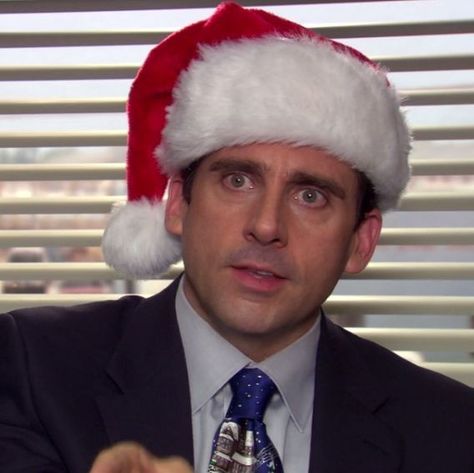 The Office Icons, Office Christmas Episodes, Quotes From The Office, Versace Summer, Holiday Meme, Best Of The Office, The Office Christmas, Michael Scott Quotes, The Office Show