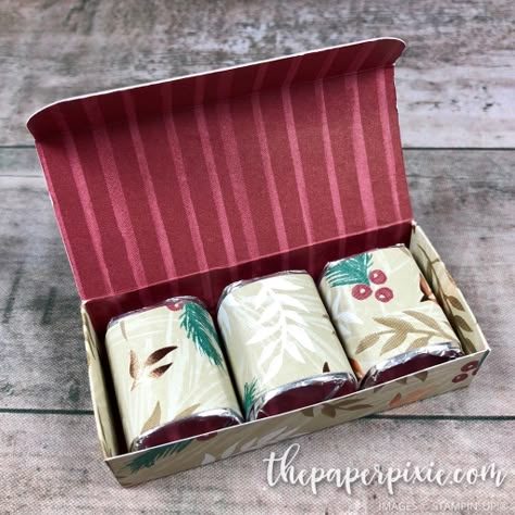 The Paper Pixie, Paper Pixie, Christmas Treats Holders, Hershey Nugget, Paper Box Template, Candy Crafts, Candy Holder, Treat Holder, Candy Wrappers