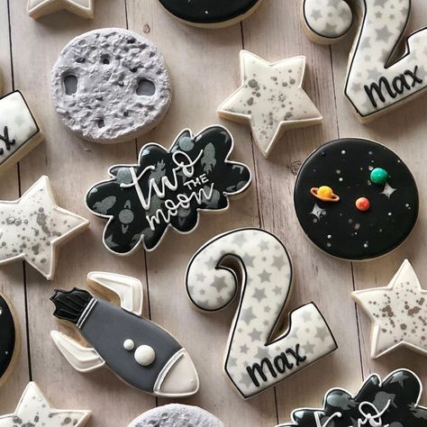 LINDSAY TWIST on Instagram: “Birthday cookies for a special little guy! Loved this theme: two the mo Moon Birthday, Two The Moon, Galaxy Party, 2nd Birthday Party For Boys, 2nd Birthday Boys, Moon Photo, Astronaut Birthday, Second Birthday Ideas, Moon Party