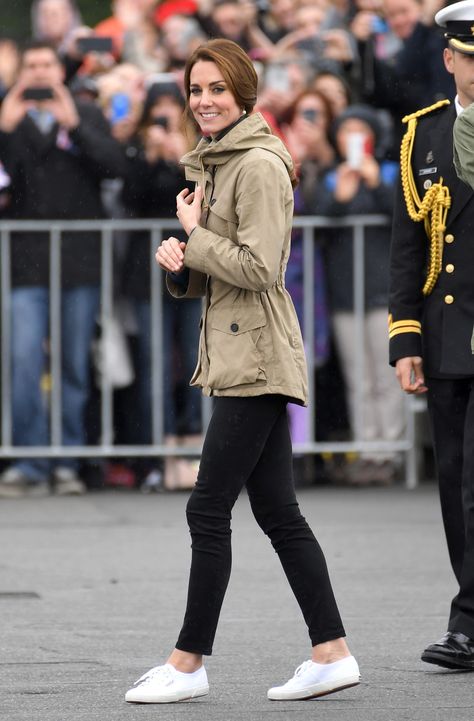 Kate Middleton Stil, Moda Kate Middleton, Style Kate Middleton, Kate Middleton Style Outfits, Prince William Et Kate, Looks Kate Middleton, Fashion Forward Outfits, Kate Middleton Outfits, Kate Middleton Prince William